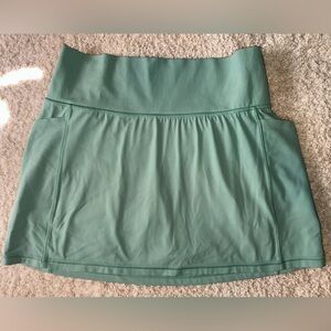 ATHLETA SALUTATION STASH HIGH RISE 14 1/2” SKORT